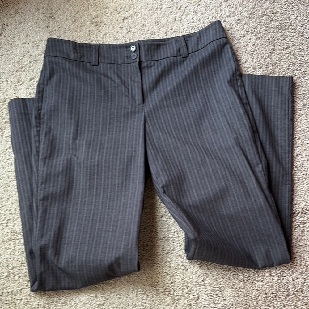 New York & Company Gray Pinstripe Pants with Stretch